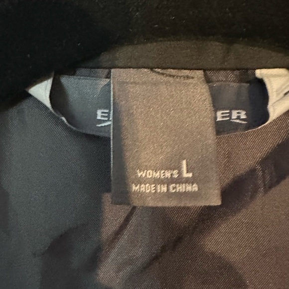 Eddie Bauer Quilted, Insulated Barn Jacket Size Large - Picture 2 of 10